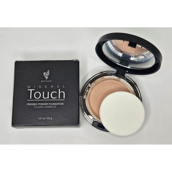 New Younique Mineral Touch Pressed Powder Foundation Organza .31oz New in Box - Picture 1 of 7